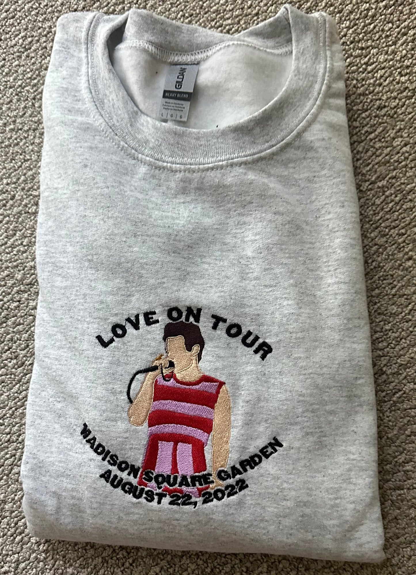 LOVE ON TOUR CREW - We Made Too Much