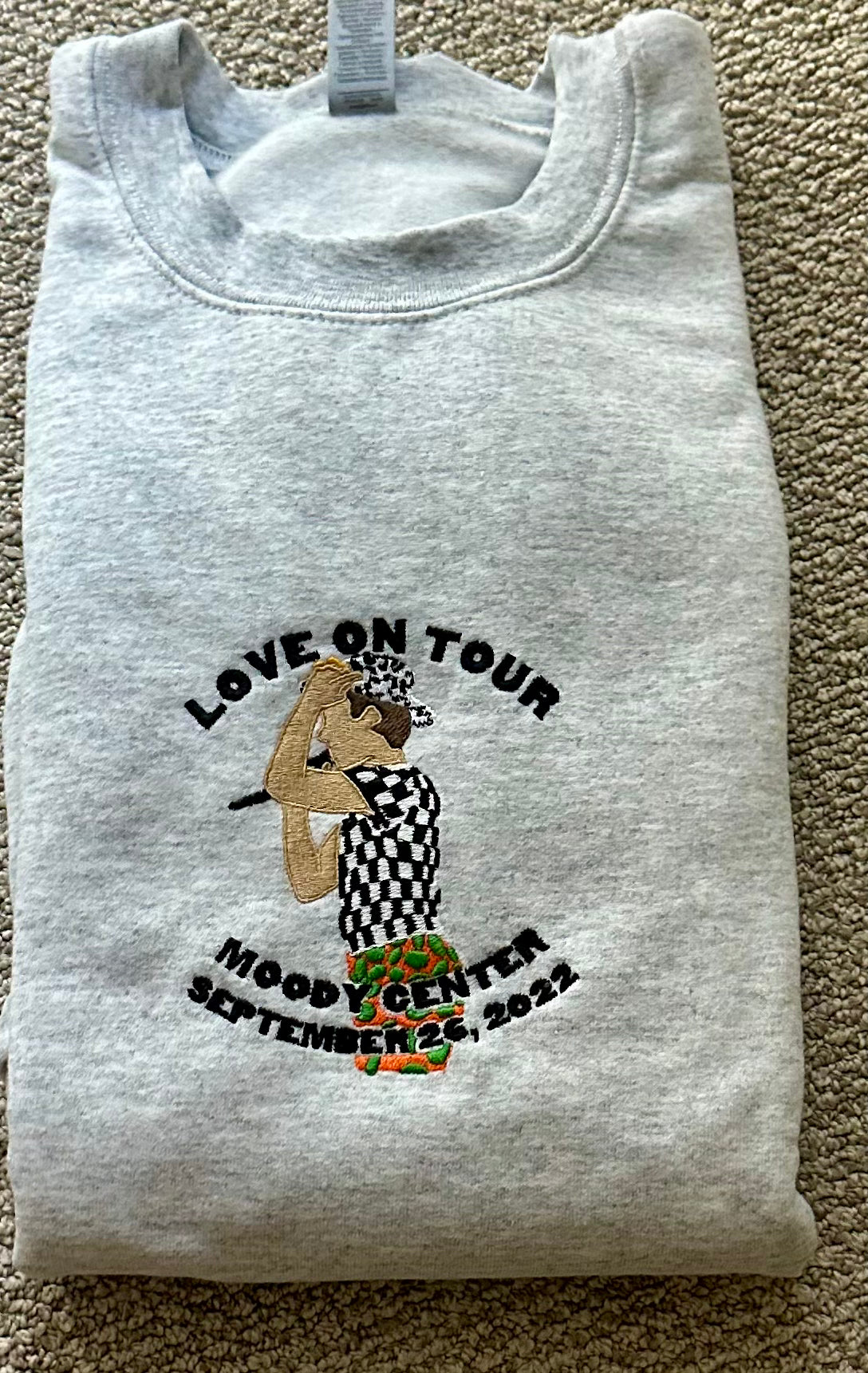 LOVE ON TOUR CREW - We Made Too Much