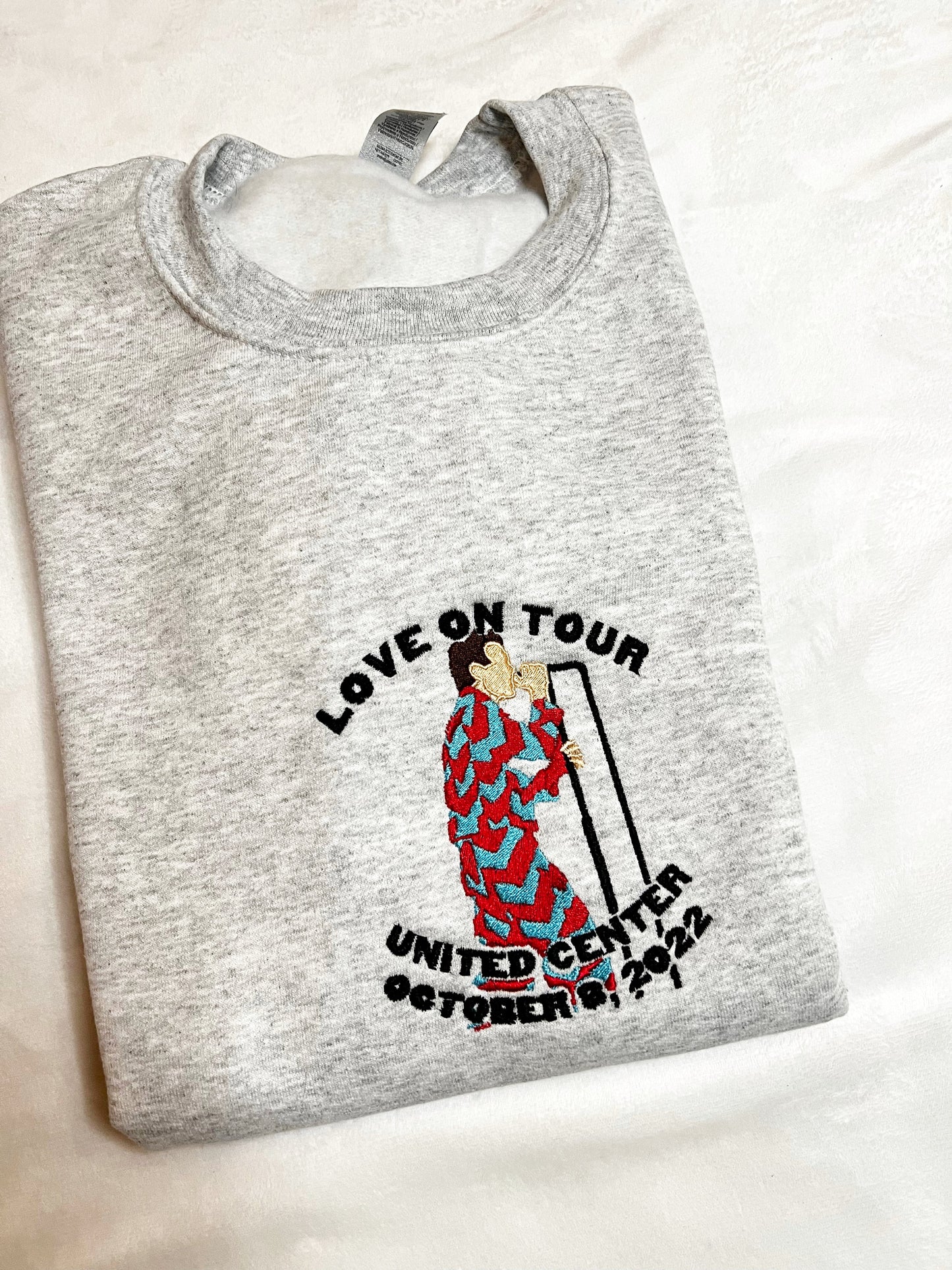 LOVE ON TOUR CREW - We Made Too Much