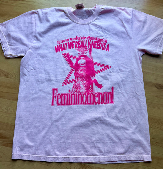 FEMININOMENON (Oopsie) - L Tee Light Pink